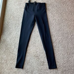 UnderTech small, black, concealed carry leggings.
